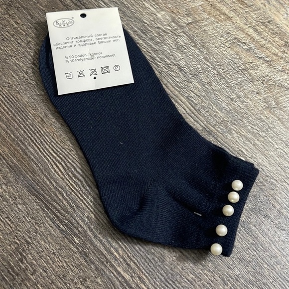 Socks - Picture 1 of 3